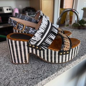 Coach sandals